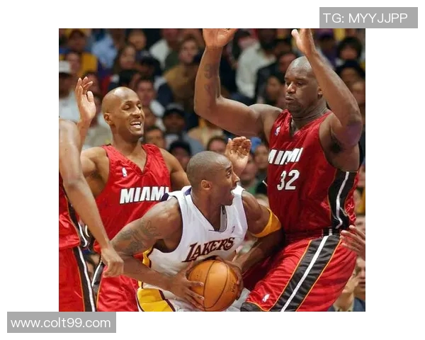 昔日恩怨再现！篮球八卦与老队友狭路相逢